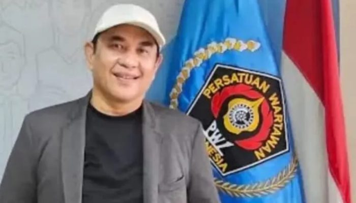 PWI Pusat Terbitkan Edaran Rangkap Jabatan, Perpanjangan KTA dan Donasi Kemanusiaan Bencana Sumatera