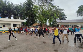 karyawan pt. guna agung semesta melakukan senam aerobik untuk meningkatkan kesehatan dan kebugaran tubuh 5 Img 20251213 Wa0058