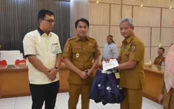 puluhan ribu pekerja rentan dapat perlindungan jamsostek dari pemprov jabar 4 Img 20251215 Wa0043