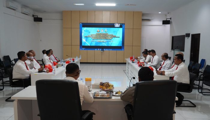 Perkuat Sinergi Aph, Wakapolres Purwakarta Ikuti Sosialisasi Kuhp Dan Kuhap Baru Bersama Kejaksaan Ri