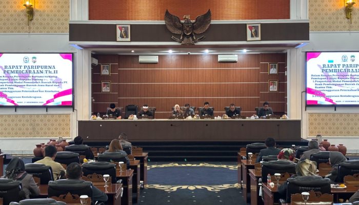 Wakili Kapolres Purwakarta, AKBP Karsono Hadiri Rapat Paripurna Penetapan Raperda.
