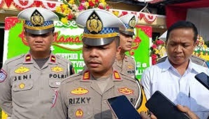 Jelang Natal Dan Tahun Baru, Polres Indramayu Tertibkan U-Turn Di Pantura, Ini Alasannya