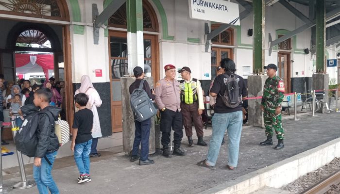 Polres Purwakarta Berikan Rasa Aman Masyarakat, Maksimalkan Pengaman Di Station Kereta