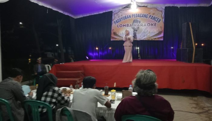 Gebyar Karaoke Sambut Tahun Baru, Pantai Pancer Door Pacitan Diserbu Warga dan Wisatawan