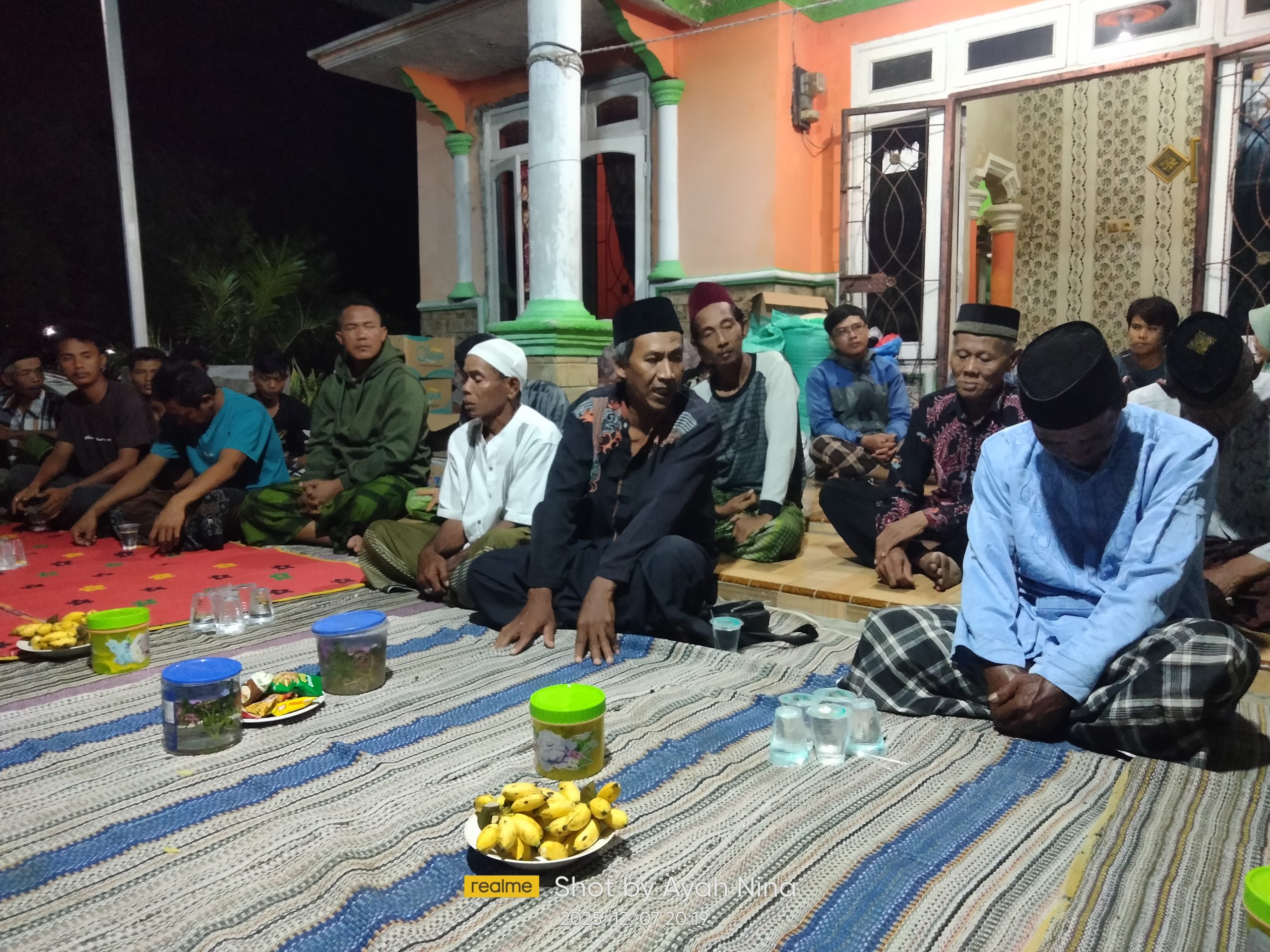 di tengah duka, h. sukadi hadir untuk rakyat 2 Img20251207201928 Scaled