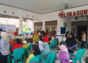 sebanyak 816 kpm desa teluk agung indramayu terima bantuan pangan 10 Img 20251203 113612