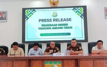 kejari tanjabtim rp.1,66 milyar selamatkan uang negara 6 tersangak di tetapkan 5 Img 20251211 133301