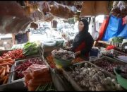 Harga Kebutuhan Pokok Di Pasar Kota Mojokerto Naik Jelang (Nataru) Natal Dan Tahun Baru.