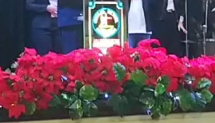Perayaan Menyambut Tahun Baru di GBI Arjawinangun Usung Tema ” Memasuki Tahun Kasih Karunia