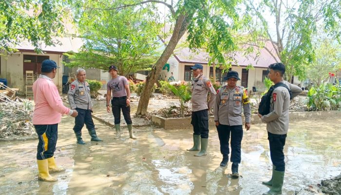 Polri Untuk Masyarakat: Pembersihan SMA Negeri 1 Tanah Jambo Aye Capai 45 Persen