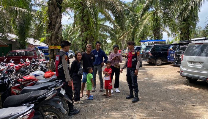 Sat Samapta Polres Tulang Bawang Sapu Bersih Kawasan Wisata Menggala Timur