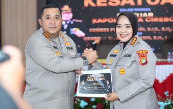 kombes pol. imara utama resmi gantikan kombes pol. sumarni, siap perkuat kinerja dan pelayanan polresta cirebon 12 Img 20260106 Wa00391