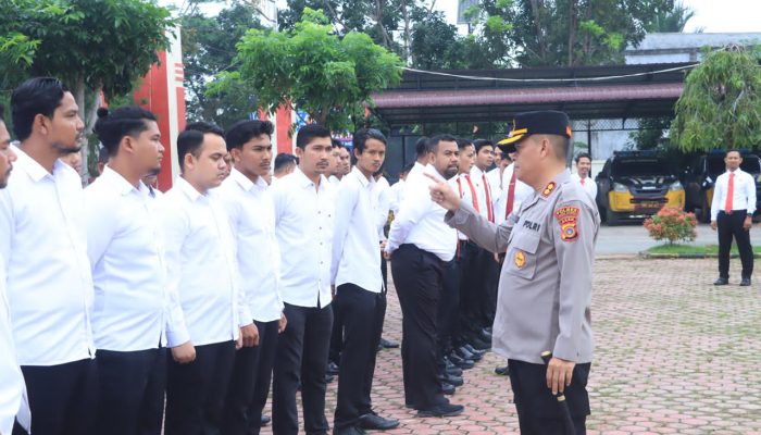 Pimpin Gaktibplin, Kapolres Aceh Utara Lakukan Pengecekan Urine Kepada Personel Secara Acak