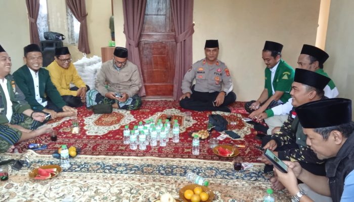 Wujudkan sinergitas Ulama Dan Umaro, Polsek Plered Jalin Silaturahmi Dengan Tokoh Agama
