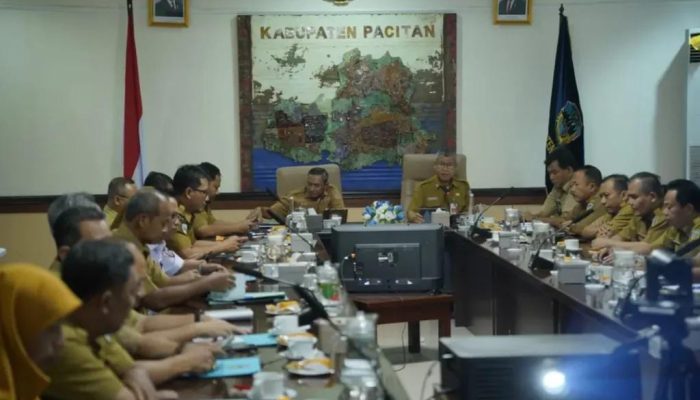 Pimpin Rapat Kerja OPD, Bupati Pacitan Tekankan Pentingnya Koordinasi dan Komunikasi Antar Perangkat Daerah