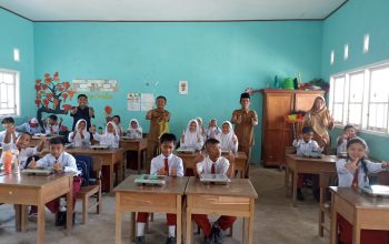 Pembagian MBG (Makan Bergizi Gratis) di Kecamatan Bengkalis Timur Kabupaten Bengkalis 4 WhatsApp Image 2026 01 13 at 19.50.54OetLKZm