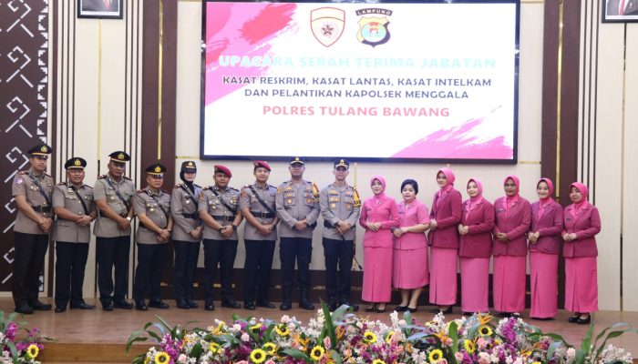 Polres Tulang Bawang Gelar Sertijab Empat Jabatan Kata Intel, Reskrim, Lantas Dan Kapolsek Menggala, Kapolres Tegaskan Loyalitas dan Profesionalisme