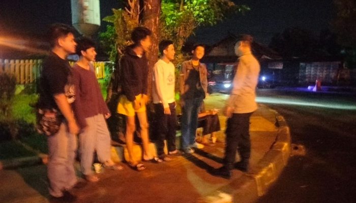 Cegah Gangguan Kamtibmas, Sat binmas Polres Purwakarta Gelar Pembinaan Publik Address di. Nagri Kidul