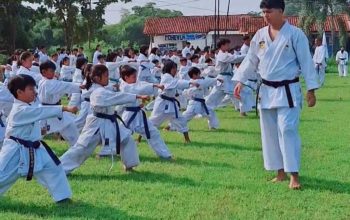 Ratusan Karateka Uji Mental di Susukan Lebak, INKAI Cirebon Gelar Gashuku dan Ujian Kenaikan Tingkat