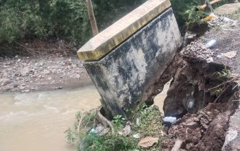 Jembatan Ambrol dan Tanggul Longsor, Warga Lebak Ngok Desak Gubernur Jabar Kang Dedi Mulyadi Turun Tangan
