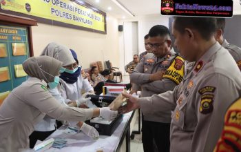 Komitmen Bersih Narkoba, Kapolres Banyuasin dan Jajaran Pimpinan Jalani Tes Urine