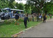 Gotong Royong Yonif 407/PK dan Warga Harjosari Lor, Lapangan Manunggal Kembali Rapi