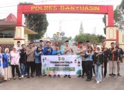 Sinergi dan Kepedulian, Polres Banyuasin Bagikan Takjil Bersama Mahasiswa dan OKP