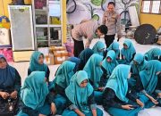 Dorong Literasi Digital, Satbinmas Polres Aceh Timur Sosialisasi E-Learning di SMPN 1 Peureulak*