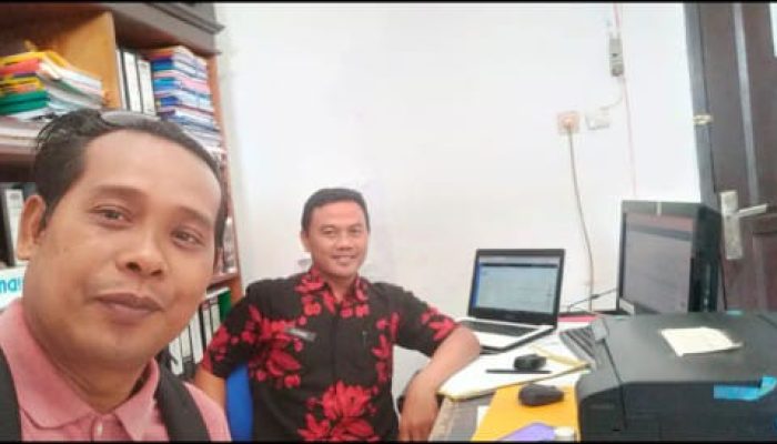 Tidak Tahu Lelah rusmiadi sampai buko di kantor demi kepentingan desa agar dana desa bisa cair