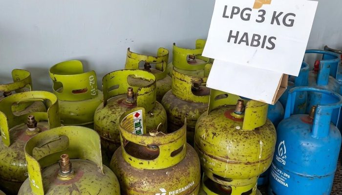 Gas Elpiji 3 Kg Dikeluhkan Warga Jelang Lebaran, Kapolres Pacitan dan Disdagnaker Pastikan Stok Aman di Pangkalan