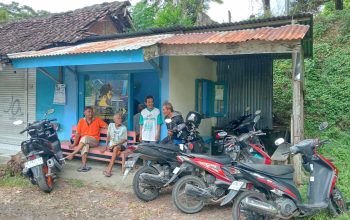 potong rambut pak tu jadi favorit warga pacitan jelang lebaran, omzet meningkat selama ramadan 11 IMG 20260315 WA0073