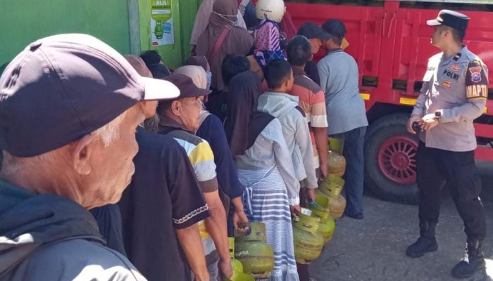 Rakyat Dipaksa Menyerah? Gas Elpiji 3 Kg Langka di Pacitan, Pemerintah Klaim Stok Aman Tapi Fakta di Lapangan Bicara Lain!