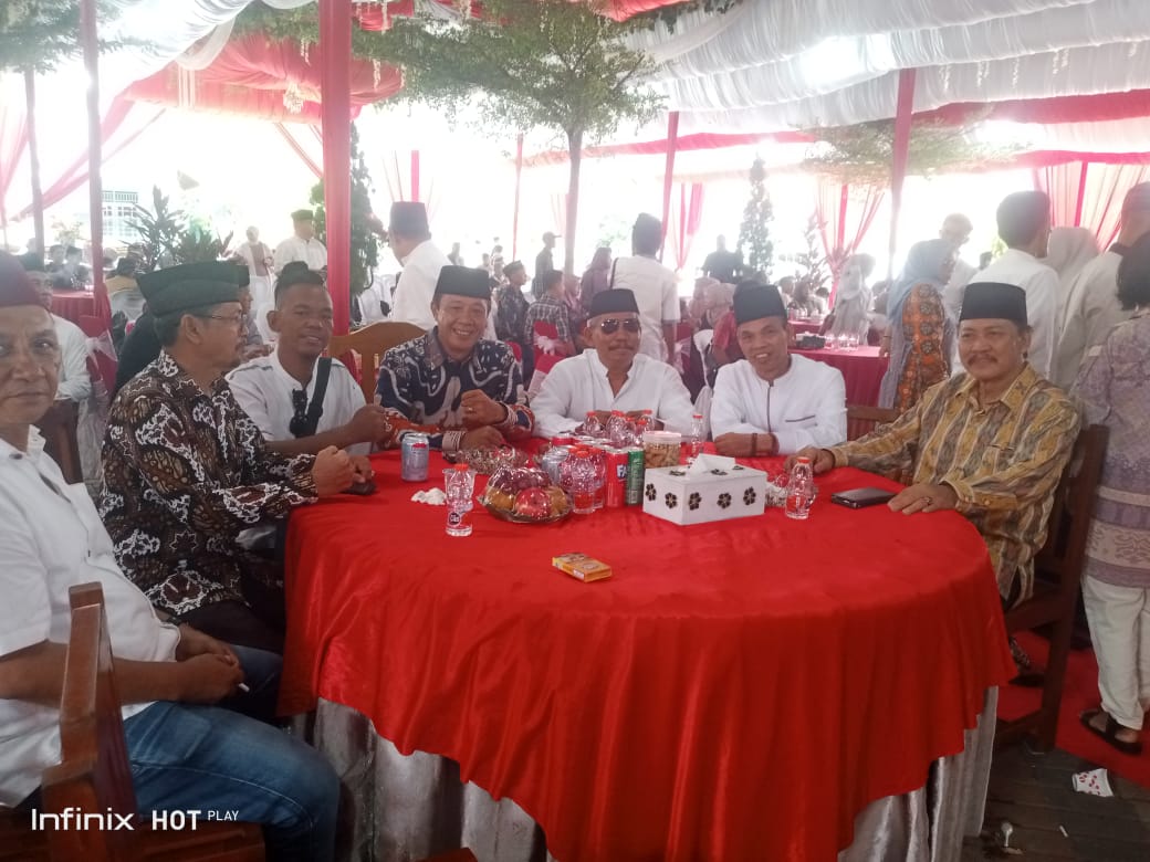 *halalbihalal (open house)di kediaman bupati banyuasin berlangsung hangat dan penuh kebersamaan* 5 Tokoh masyarakat Banyuasin