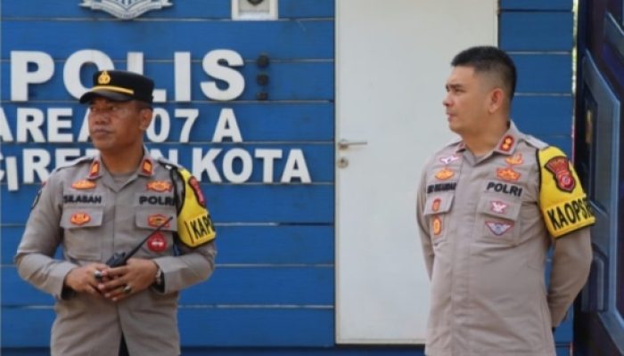 Kapolres Cirebon Kota Turun Langsung, Arus Balik Terpantau Ramai Lancar ‎