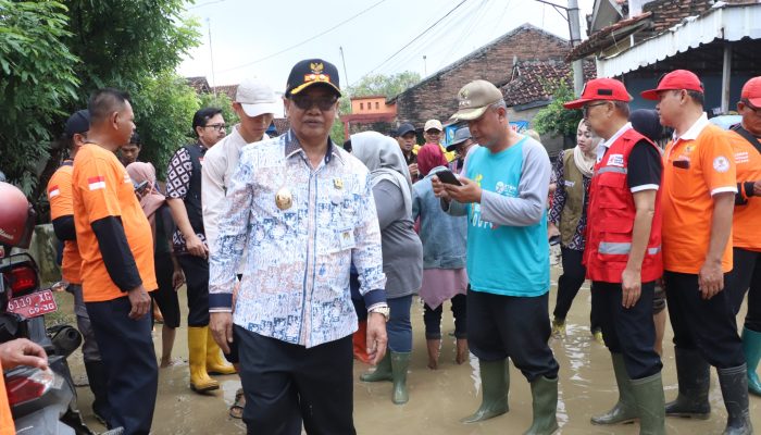 Wabup Brebes Pastikan Penanganan Korban Banjir Ketanggungan