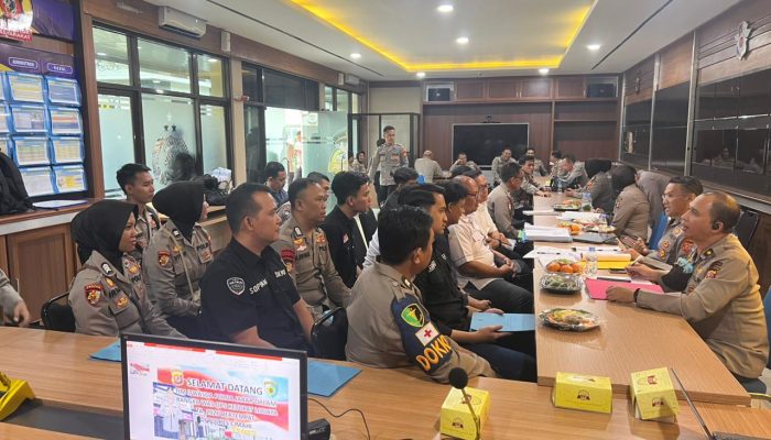 Polres Purwakarta Ikuti Pengawasan Operasi Ketupat Lodaya 2026 di Polres Cimahi oleh Tim Itwasda Polda Jabar