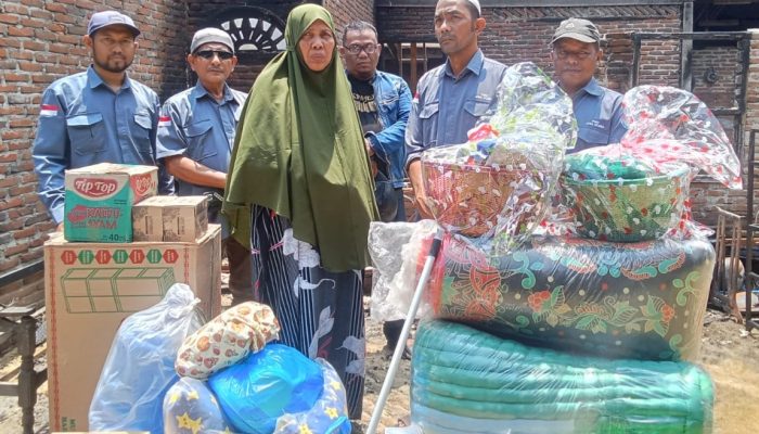 PWO Aceh Utara Salurkan Bantuan Kepada Korban Kebakaran di Kecamatan Samudera
