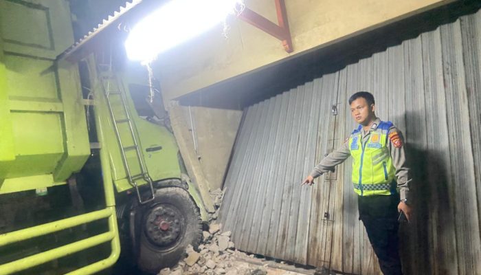 Kecelakaan Maut di Jalan Purwakarta–Bandung, Dua Orang Meninggal Dunia, Polres Purwakarta Lakukan Pemeriksaan