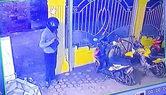 Aksi pencurian kembali mengancam keamanan di lingkungan tempat ibadah.