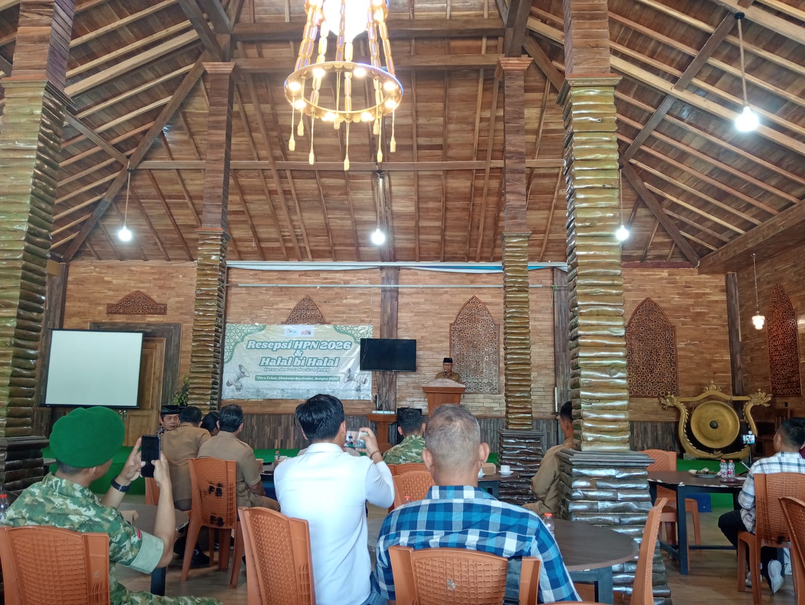 sinergitas insan pers dan pemerintah daerah pacitan jadi kunci pembangunan berkelanjutan 8 IMG 20260406 WA0037