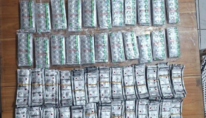 SATRESNARKOBA POLRESTA CIREBON BONGKAR GUDANG OBAT FARMASI ILEGAL  ‎