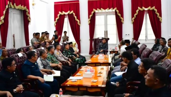 Buntu di Meja Audiensi, Ribuan Warga Pesisir Siap Bergerak