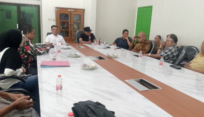 LMP Cirebon Audiensi Dengan DLH, Soroti Dugaan Limbah Hotel Apita
