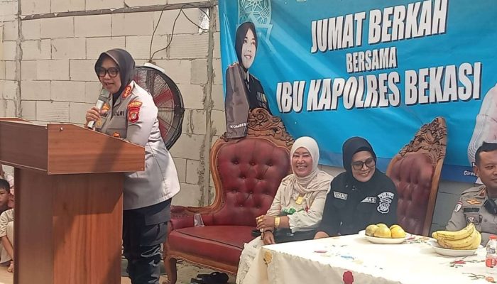 Jumat Berkah Kapolres Metro Bekasi Ajak Warga Jaga Kamtibmas dan Berantas Narkoba