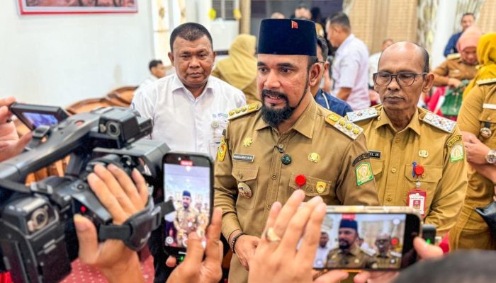 Langkah Mualem Cabut Pergub JKA,Bupati Al-Farlaky Beri Dukungan.