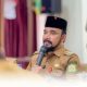 Ditolak Berobat Di Rumah Sakit,Penjual Es Kelapa Muda Ditanggung Biaya Berobat Oleh Bupati Iskandar Al -Farlaki Selama Setahun.