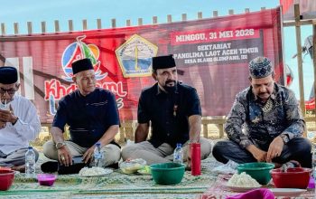hadiri khanduri laot dan santunan anak yatim, bupati al-farlaky ajak sinergi bangun aceh timur 7 FB IMG 1780219997188