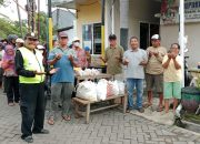 Semangat Gotong Royong Kampung Pancasila, Warga Griya Mitra Asri Gelar Jumat Berkah Rutin