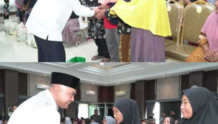 Bupati Tebo Serahkan Bantuan Sembako dari LAM Jambi Provinsi Jambi