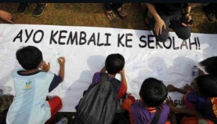 Krisis 2.854 Kelas Rusak dan Anak Putus Sekolah di Serang: Dikritik Tokoh, Dijawab Wabup